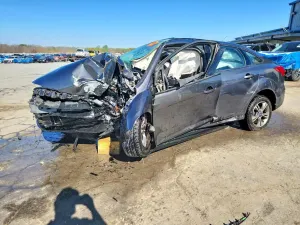 Ford Focus SE 2.0L 4 2018