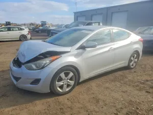 Hyundai Elantra GLS 1.8L 4 2013