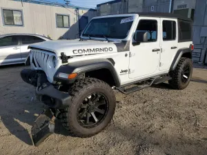 Jeep Wrangler 3.6L 6 2023