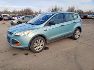 Ford Escape S 2.5L 4 2013