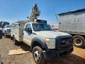 Ford F-450 6.8L 10 2012