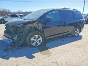 Toyota Sienna 3.5L 6 2019