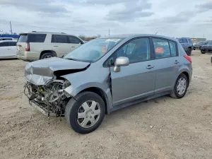 Nissan Versa 1.8L 4 2011