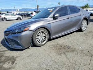 Toyota Camry 2.5L 4 2021