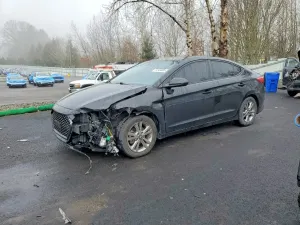 Hyundai Elantra 2.0L 4 2017