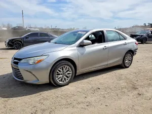 Toyota Camry 2.5L 4 2016