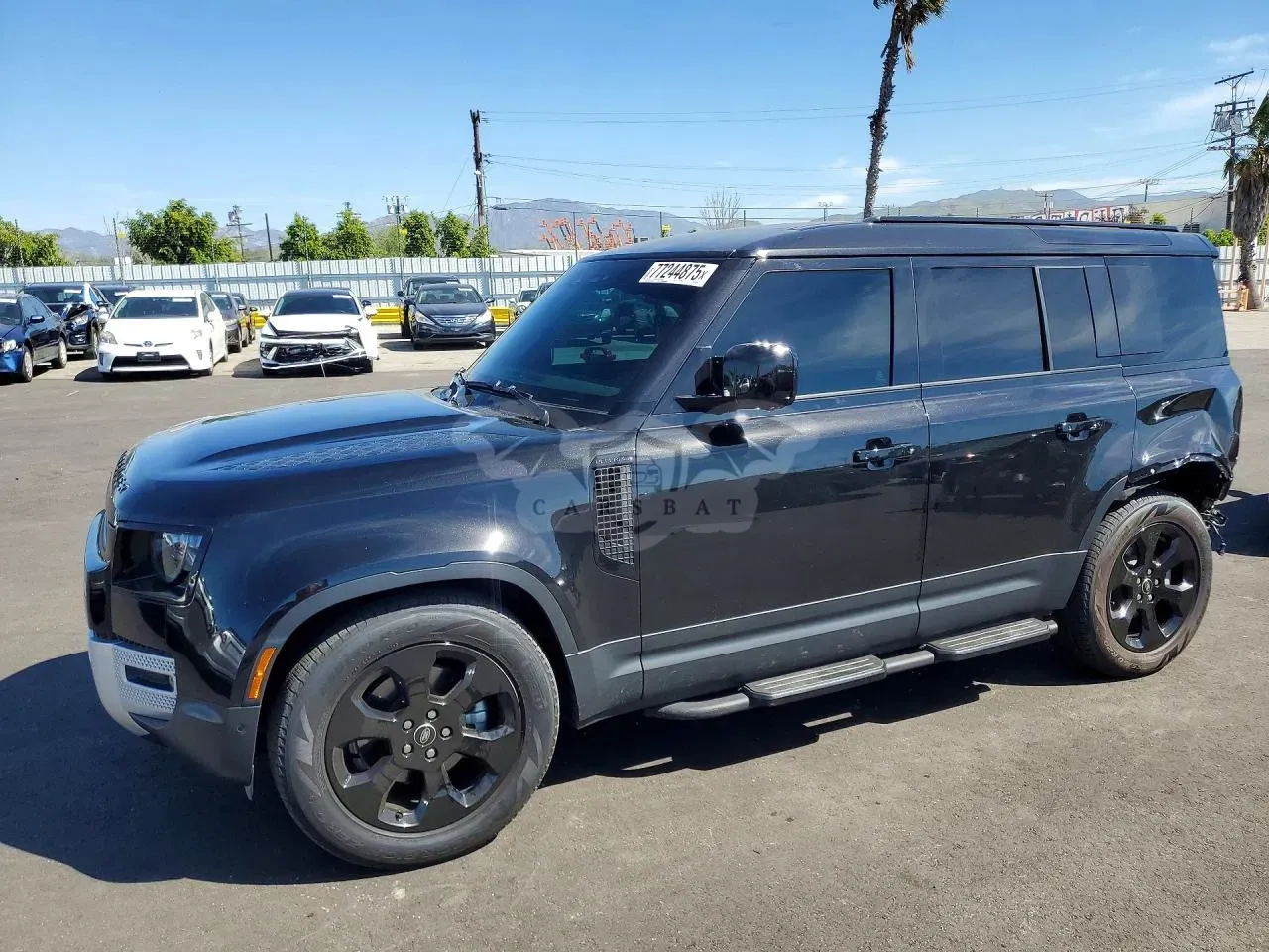 Land Rover Defender 2.0L 4 2025