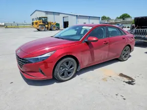 Hyundai Elantra 2.0L 4 2023