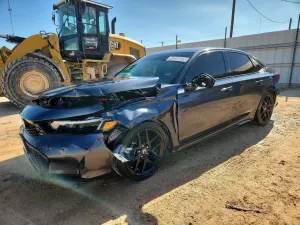 Honda Civic 2.0L 4 2025