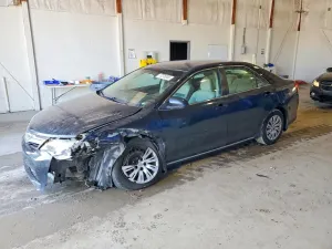 Toyota Camry BASE 2.5L 4 2012