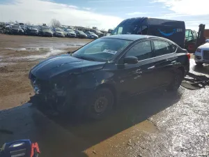 Nissan Sentra S 1.8L 4 2017