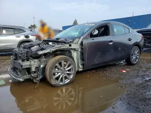 Mazda 3 PREFERRED 2.5L 4 2025