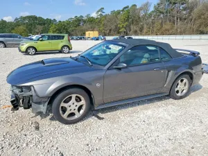 Ford Mustang 3.9L 6 2004