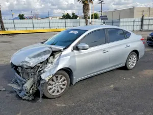 Nissan Sentra S 1.8L 4 2015