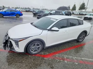 Kia K4 LX 2.0L 4 2025