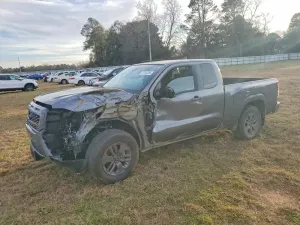 Nissan Frontier S 3.8L 6 2025