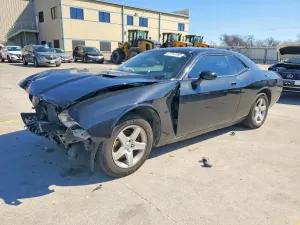 Dodge Challenger SE 3.5L 6 2010