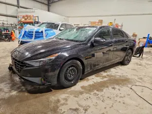 Hyundai Elantra 2.0L 4 2022