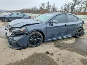 Toyota Camry 2.5L 4 2025