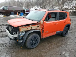 Jeep Renegade LATITUDE 2.4L 4 2017