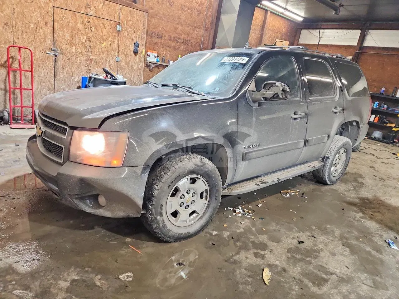 Chevrolet Tahoe K1500 LT 5.3L 8 2013