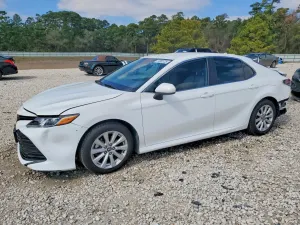 Toyota Camry 2.5L 4 2020