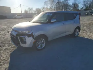 Kia Soul LX 2.0L 4 2020