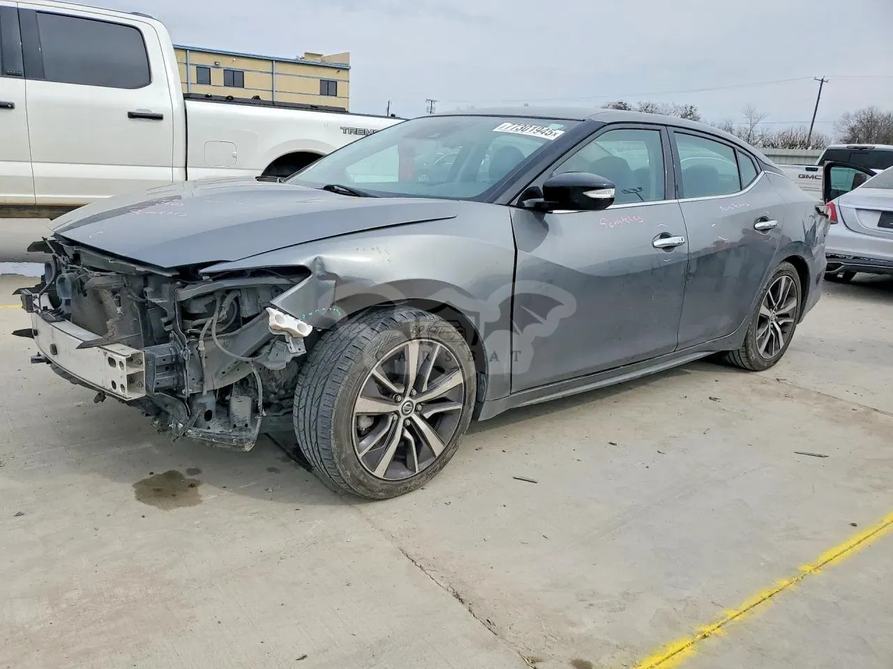 Nissan Maxima SV 3.5L 6 2020