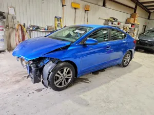 Hyundai Elantra SE 2.0L 4 2017