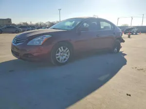 Nissan Altima BASE 2.5L 4 2010