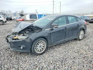 Ford Focus TITANIUM 2.0L 4 2013