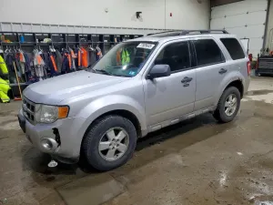 Ford Escape XLT 3.0L 6 2010