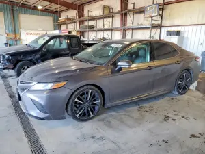 Toyota Camry XSE 2.5L 4 2019