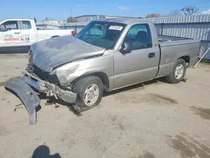 Chevrolet Silverado 1500 C1500 4.8L 8 2001
