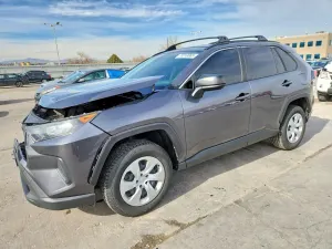 Toyota Rav4 LE 2.5L 4 2019