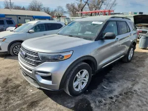Ford Explorer XLT 2.3L 4 2023