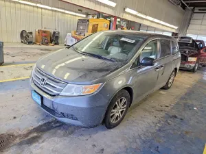 Honda Odyssey EXL 3.5L 6 2013
