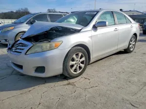 Toyota Camry BASE 2.5L 4 2011