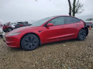 Tesla Model 3 2024