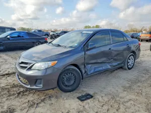 Toyota Corolla BASE 1.8L 4 2012