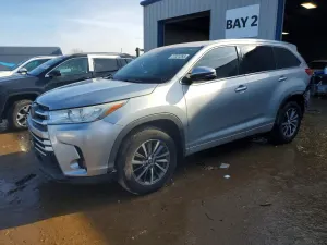 Toyota Highlander SE 3.5L 6 2018