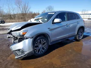Mitsubishi Outlander ES 2.0L 4 2018