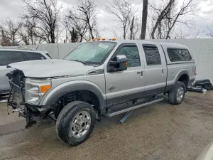 Ford F-350 SUPER DUTY 6.7L 8 2015