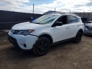 Toyota Rav4 LE 2.5L 4 2015