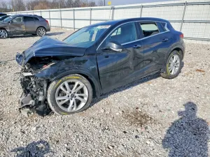 Infiniti QX30 BASE 2.0L 4 2018