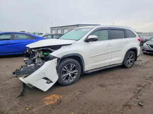 Toyota Highlander LIMITED 3.5L 6 2017