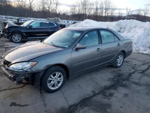 Toyota Camry LE 3.0L 6 2006