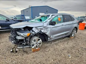 Ford Edge SEL 2.0L 4 2020