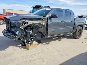 Toyota Tacoma DOUBLE CAB 2.4L 4 2025