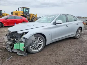 Infiniti Q50 LUXE 3.0L 6 2018